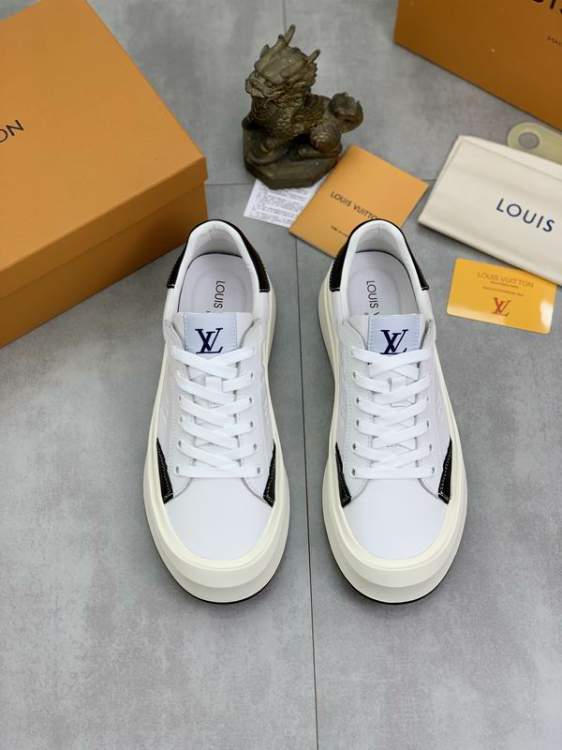 Picture of Louis Vuitton Shoes _SKULVsz38-44mnf013515204